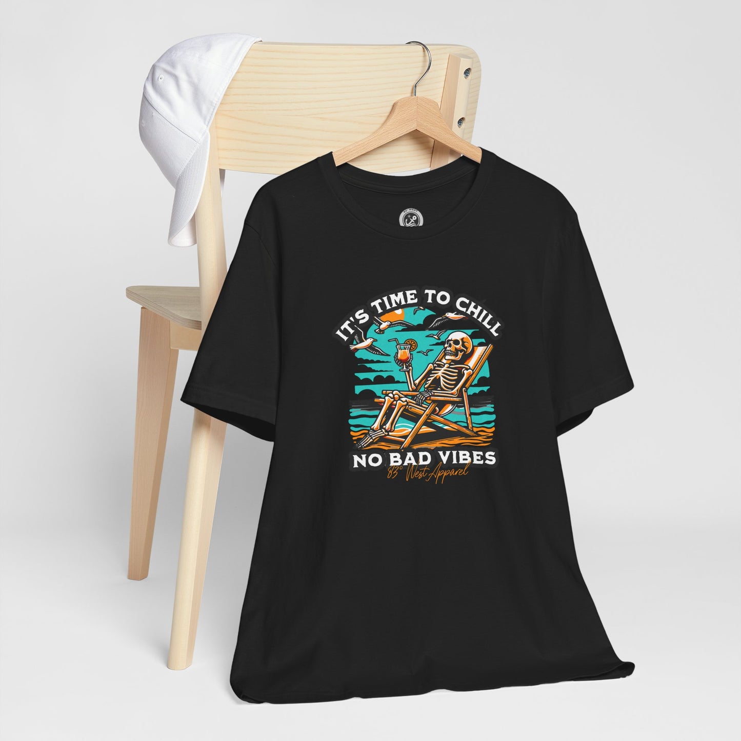 Chill Vibes Tee, Unisex T-Shirt for Relaxation, Summer Fun, Beachwear, Gift for Friends, Casual Wear